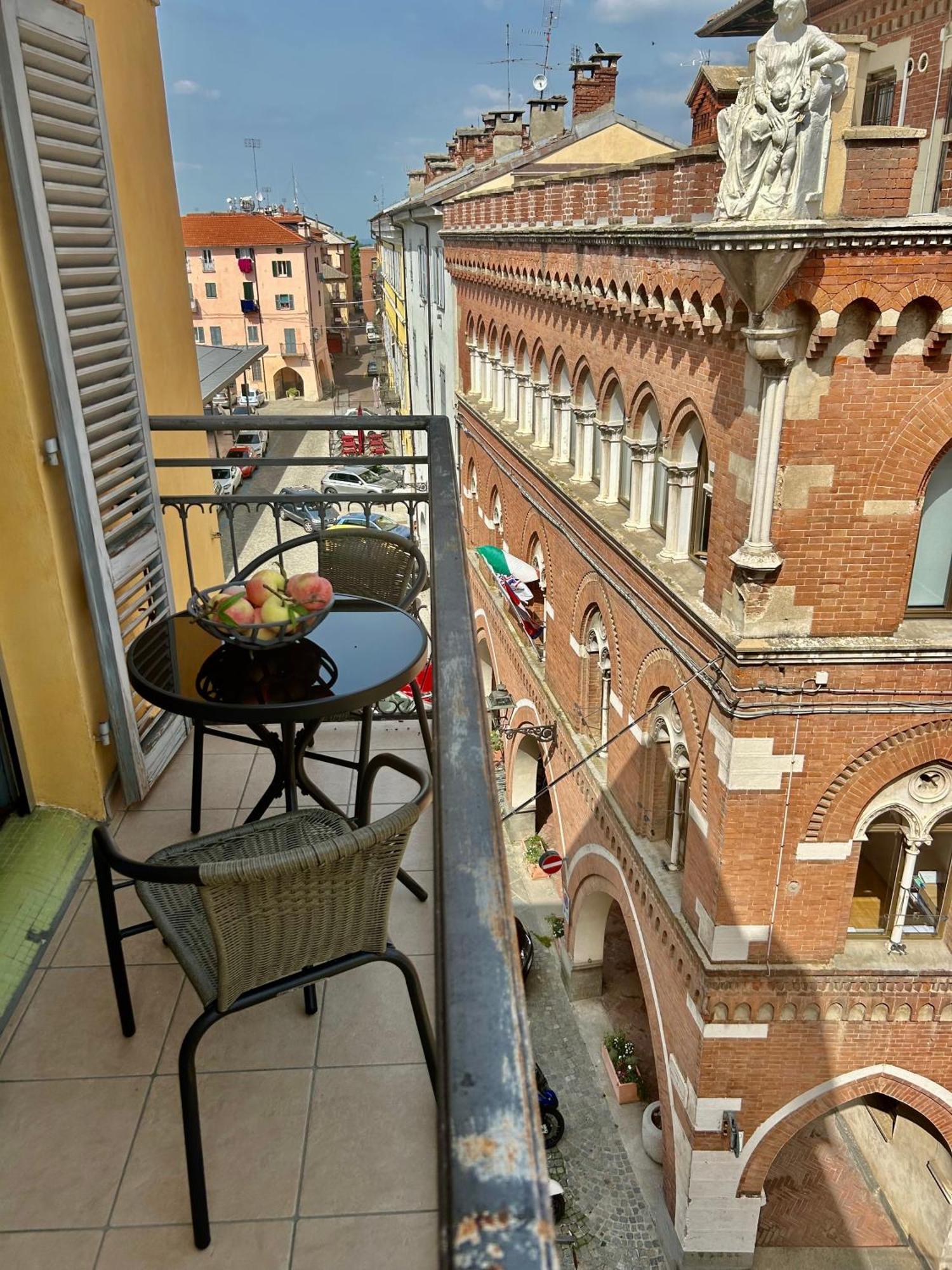 Apartmán La Coccola Di Cuneo Exteriér fotografie